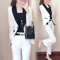Early spring clothing 2022 New career Small suit suit Female Korean version Fashion temperament Inn horn pants Two sets