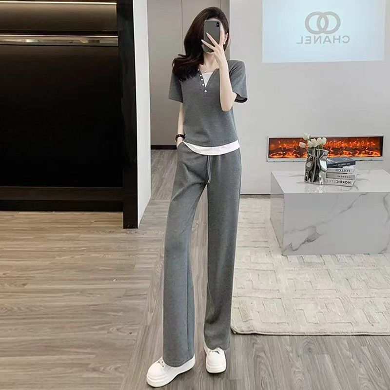 Casual Sports Suit for Women, Summer 2026 New Korean Style, Petite, Slimming, Age-Reducing, Short-Sleeved, Wide-Leg Pants Two-Piece Set