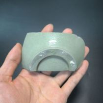 Late Tang and Five Dynasties Yue kiln secret color porcelain jade jade ring bottom specimen Qianfeng green color Yue kiln ancient porcelain fragments