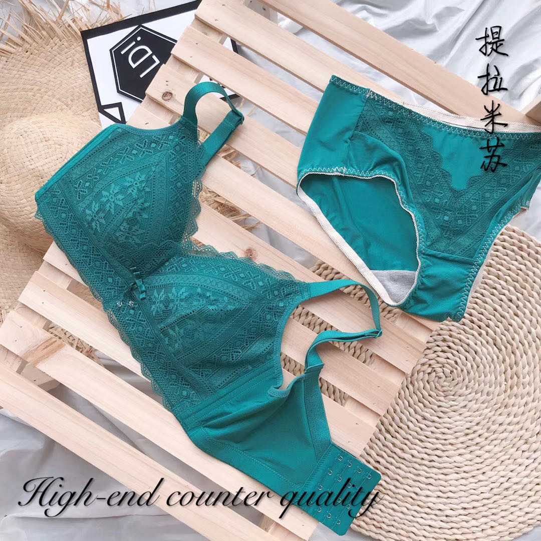 Youbaxi big chest, small full cup, four-breasted, no rim, ultra-thin, no sponge, sub-milk underwear set