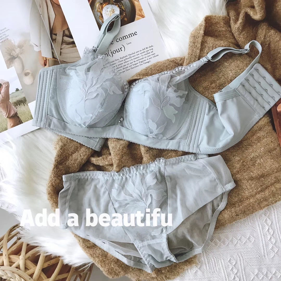 Yuxi high - end custom deep V on the soft steel ring ultra - thin large size underwear set large chest and small - box BC