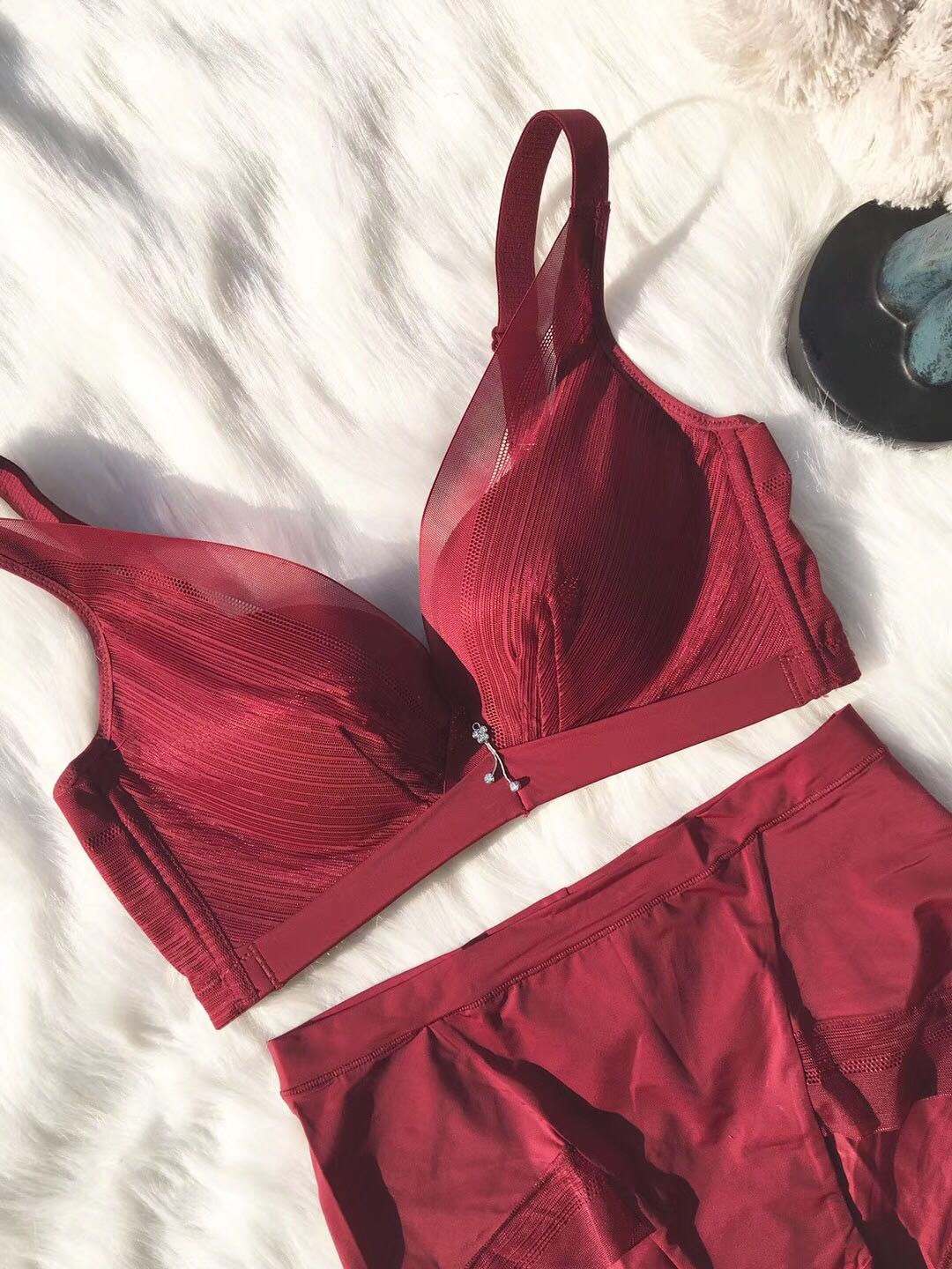 High-end Adjustment Type Comfort Closeted Breast Sunflower Honey No steel ring Skin Cotton Poly lingerie thick and thin cup ABC Cup