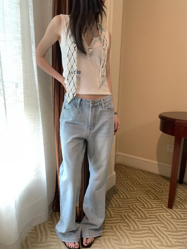 Table Authentic Korean-Style Light Blue Flared Pants with Flap Design, Fashionable Thin High-Waisted Straight-Leg Jeans 9629