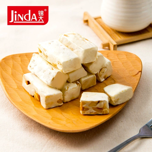 锦大 Закуски с закусками с закусками ручной работы.