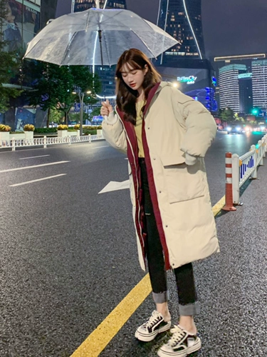 Пуховик с пухом, куртка, оверсайз, набивка пером, коллекция 2023