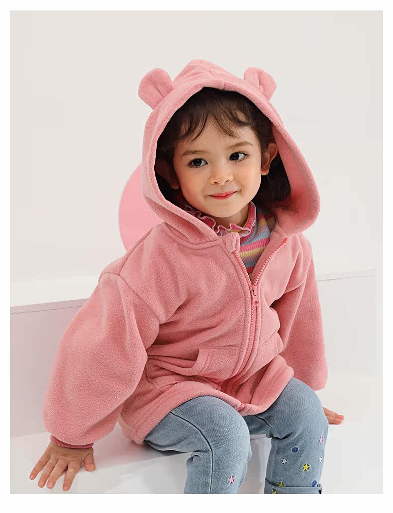 JJ03974 Model FAN_09.JPG