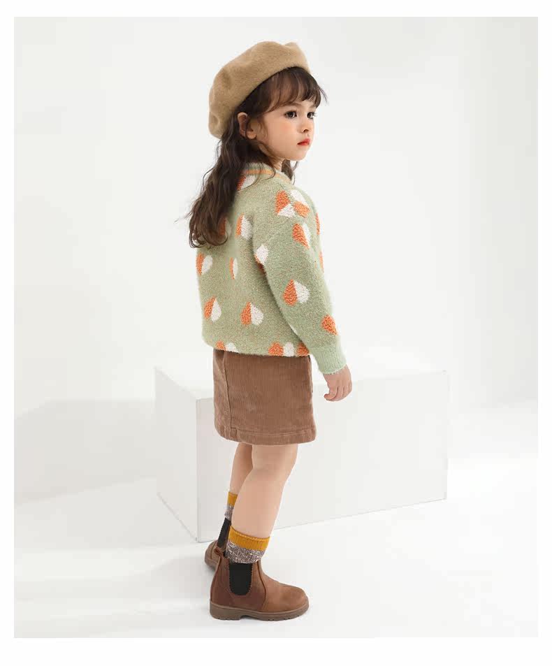 JM03571 MODEL_12.JPG