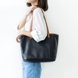 Вместительная и большая кожаная сумка через плечо, коллекция 2023, воловья кожа, из натуральной кожи