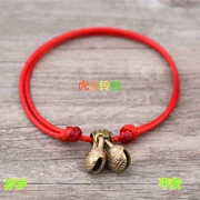 Vòng chân gió quốc gia đời ác chuyển tay dệt cá tính đơn giản vài vòng chân hổ đầu chuông đỏ dây thừng