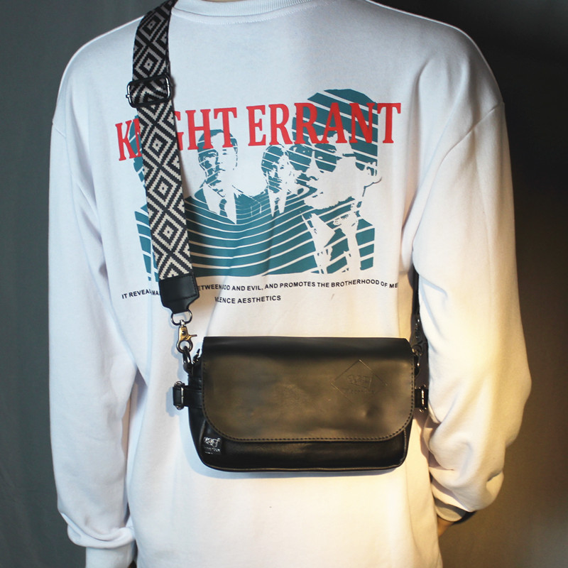 Man Bag Chest Bag Mini Packet PU Imitation Leather Diagonal Satchel Day Series Retro Pure Color Small Square Bag Mobile Phone Bag Single Shoulder Bag