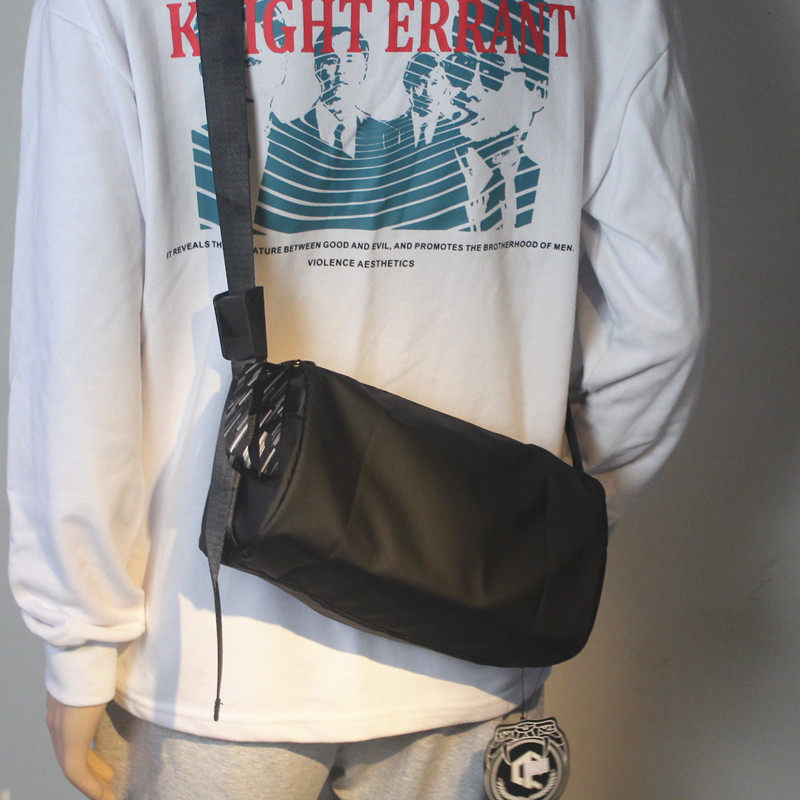 New large capacity waterproof men and women single shoulder sloping cylinder cylinder Oxford cloth simple tide single shoulder bag