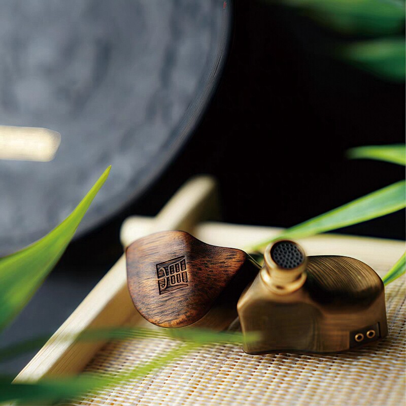 TANGZU/唐族杜甫2下阙圈铁混合入耳式耳机可换线2Pin 0.78平衡4.4评价