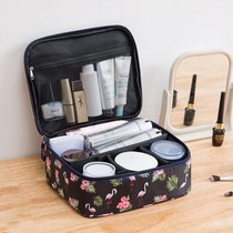 Lipstick table minimalist collection of bags cute to go out and convenient to carry a makeup bag with a light makeup cotton containing box