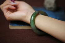 (Cui COLOR)NATURAL HETIAN JADE QINGHAI Cui FLAT BRACELET 54MM