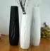 Sàn gốm sứ trắng đen thời trang đơn giản Châu Âu trang trí phòng khách hiện đại trang trí nhà hoa khô bình lớn - Vòng đeo tay Clasp