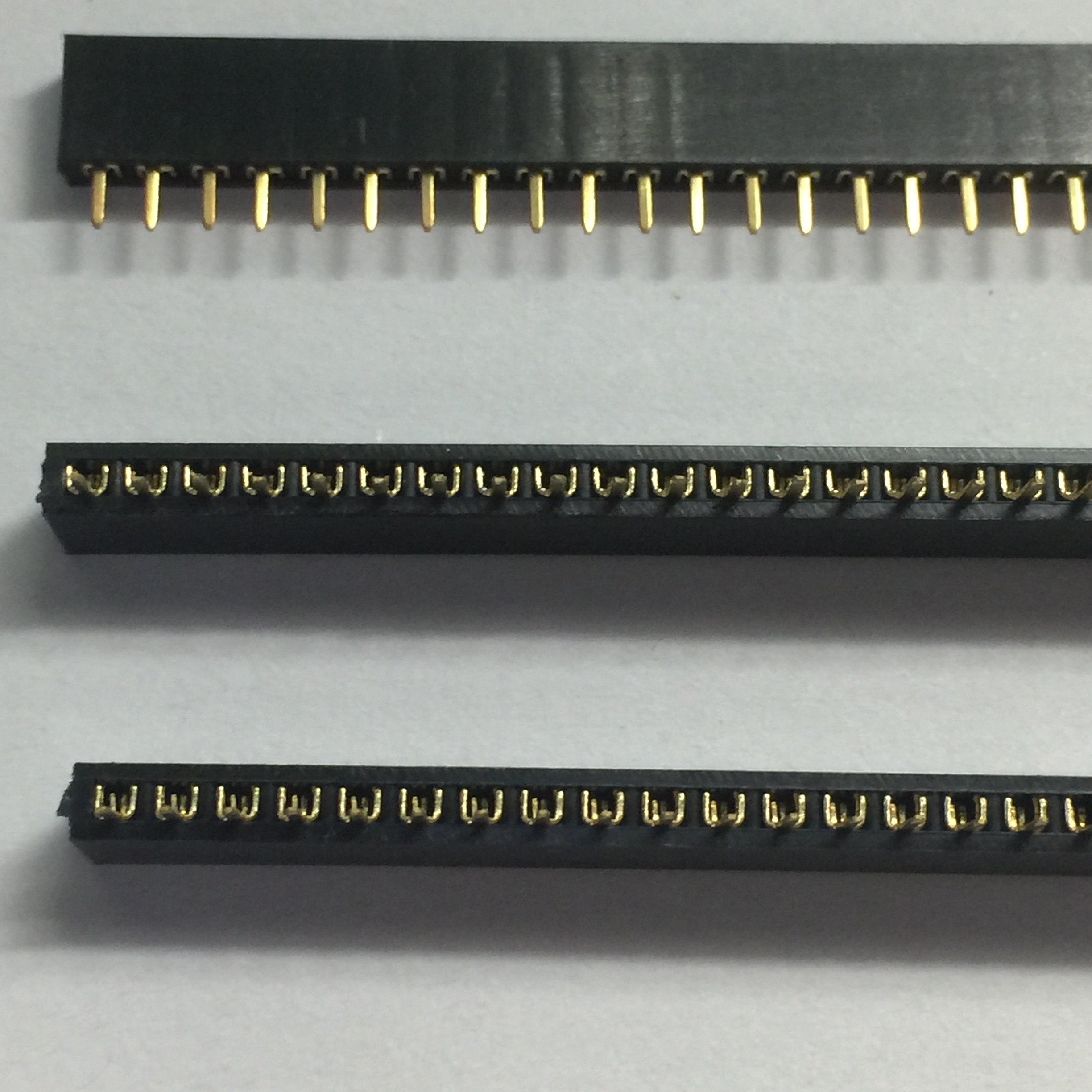 Row bus pin seat 1 * 60 seat 2 54MM Plastic piece height:6 3mm brass gold-plated U-shape