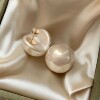 French Retro Imitation Pearl Earrings for Women 2025 New Hot Style High-End Elegant Simple Versatile Earrings Niche Earrings