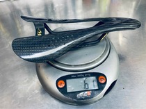 Spot Ruibao Pardus ultra-light cushion carbon fiber carbon plate 65g lightweight square rail seat bag