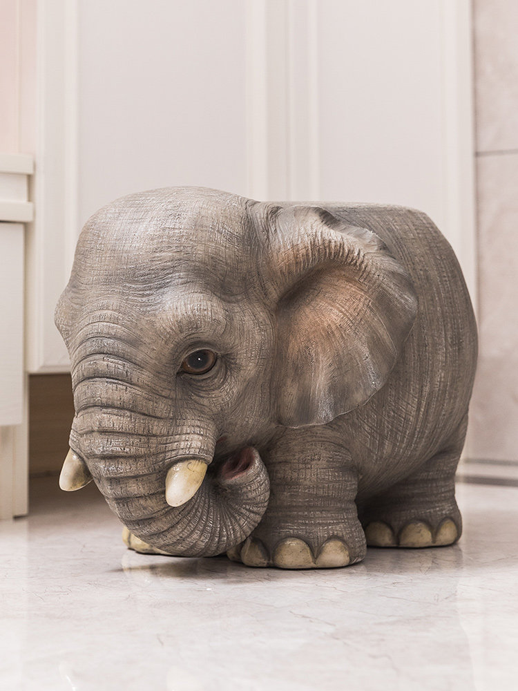 Cute European elephant shoe stool Cartoon animal shoe stool Creative household living room small stool Coffee table low stool