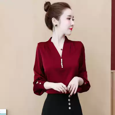 Early autumn chiffon shirt women long sleeve 2021 new autumn loose slim light mature pearl buckle V collar shirt Women