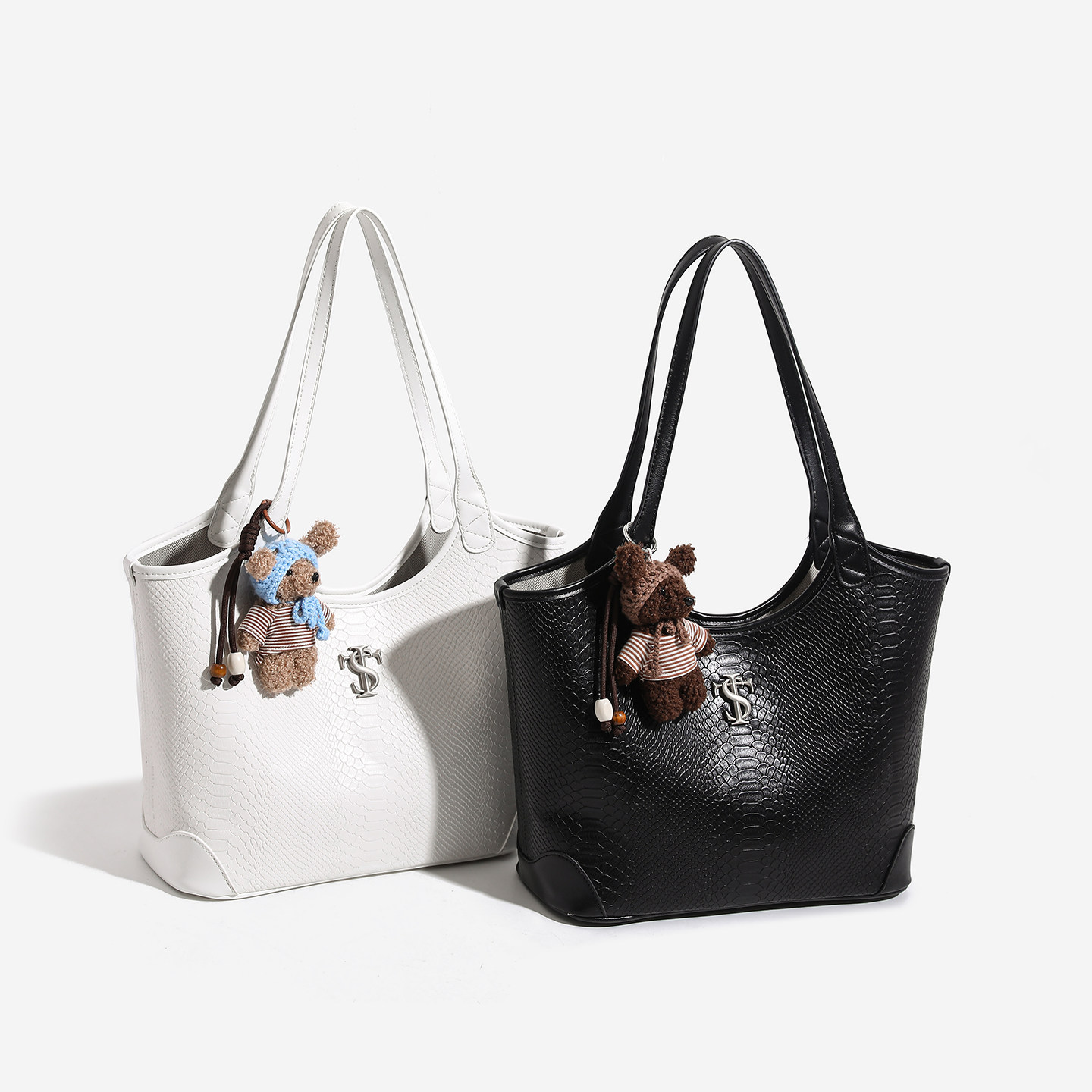 STK Niche White Snake Pattern Tote Bag - Large Capacity Shoulder Bag for College Students, Work and Commuting - Thumbnail 5