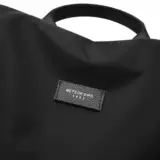 Вместительный и большой школьный рюкзак