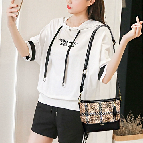 Черная модная универсальная сумка на одно плечо, маленькая сумка через плечо, 2019, осенняя, в корейском стиле