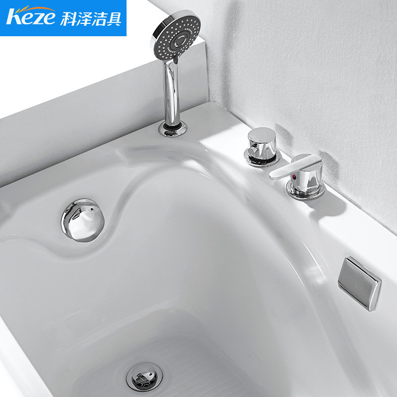 �����ǿ���С����ԡ��KE6075