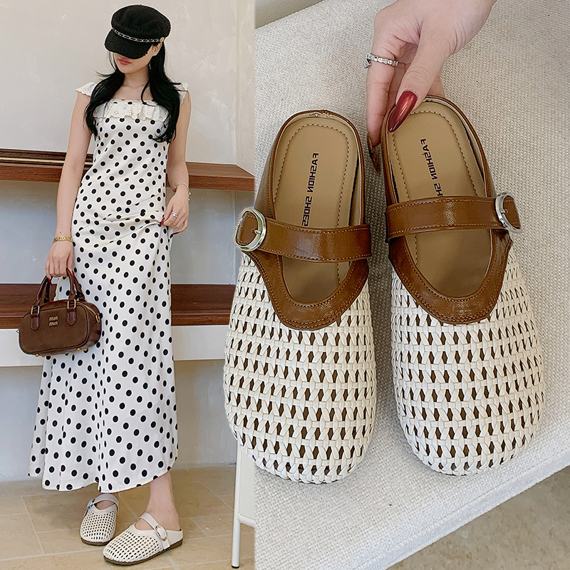 Soft Leather Closed-Toe Half Slippers for Women, 2026 Summer New Style Mary Jane Hollow-Out Roman Fishnet Shoes, Perforated Sandals