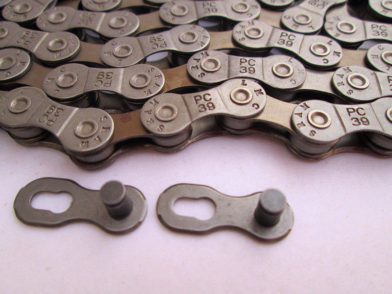 Chaîne de vélo - Ref 2370381 Image 4