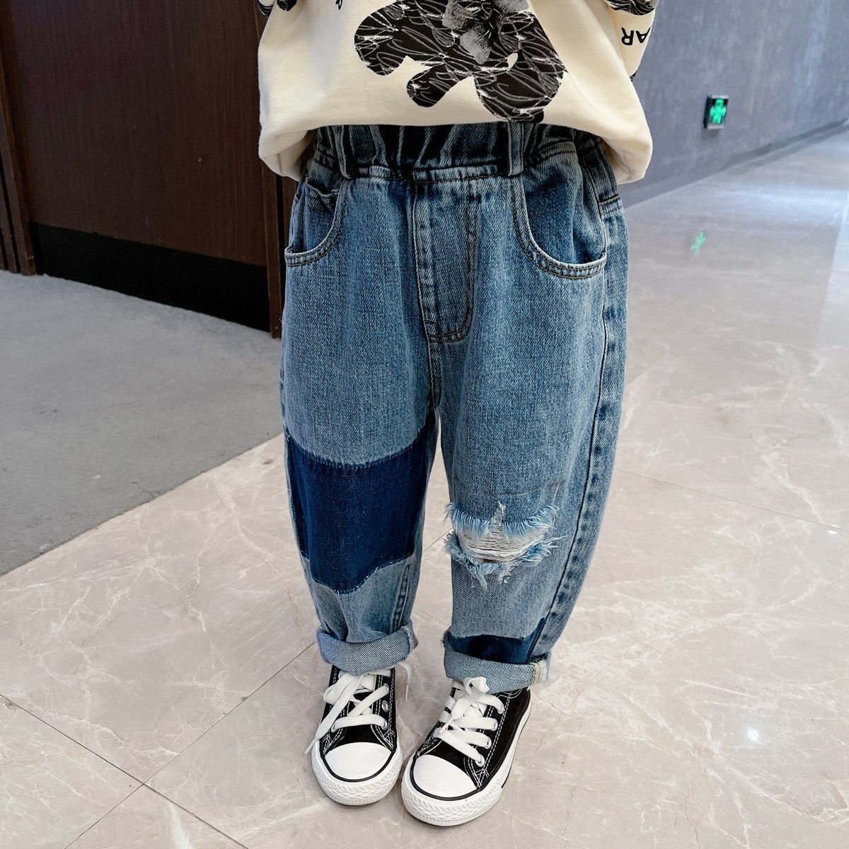 Children Dress Girl Foreign Spring Dress 2022 New Korean Version Jeans Children Casual Loose Pants Young Children Long Pants Tide