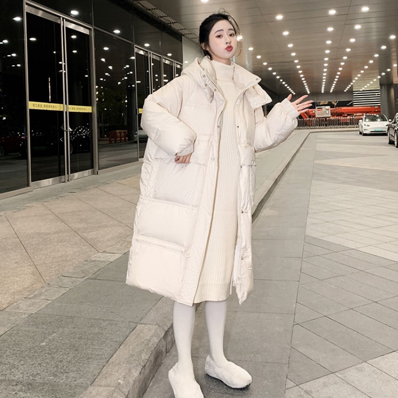 White down jacket women's 2021 winter new fashion foreign style small mid-length white duck down light jacket