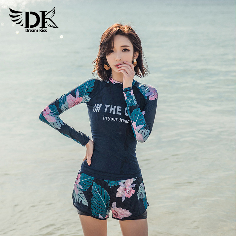 DK2022 new swimsuit women's Korean ins long sleeves sunscreen Two-style cover belly Slim Conservative Movement Speed Dry Swimsuit