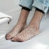 Người Nam Cực 4 đôi vớ fishnet vớ nữ ống giữa lưới lưới tất lụa Hàn Quốc màu đen rỗng gợi cảm mùa hè - Vớ