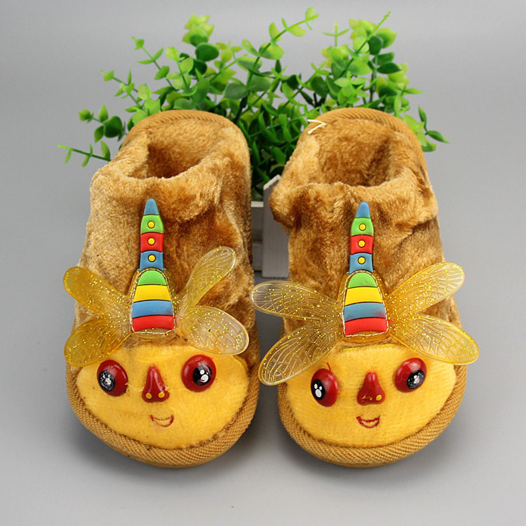 Pantoufles enfants en suède pour hiver - Ref 1020276 Image 65