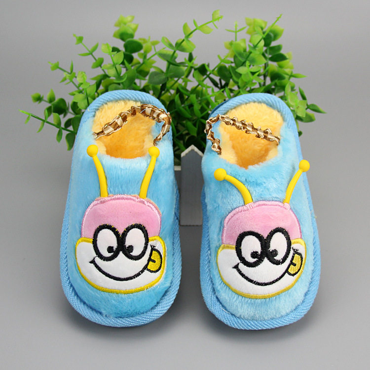 Pantoufles enfants en suède pour hiver - Ref 1020276 Image 23