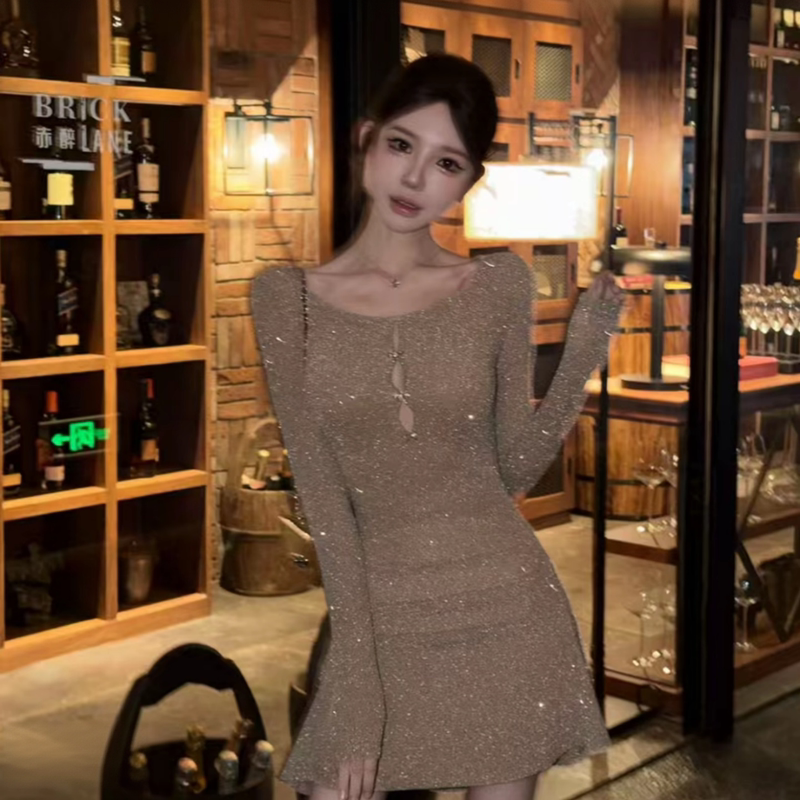 French-Style Light Luxury Korean-Style Elegant Dress with Shiny Threads, Hollow-Out Waist-Cinching Design, Slimming Long-Sleeve Dress for Women, Pure Desire Design Short Dress French-Style Light Luxury Korean-Style Elegant Dress with Shiny Threads, Hollow-Out Waist-Cinching Design, Slimming Long-Sleeve Dress for Women, Pure Desire Design Short Dress