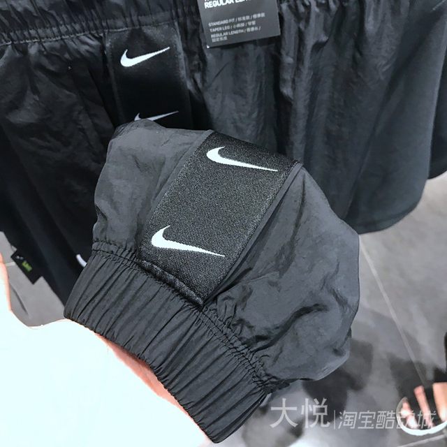 ຊຸດກິລາລະດູໃບໄມ້ປົ່ງແລະລະດູໃບໄມ້ປົ່ງຂອງຜູ້ຊາຍ Nike ມາດຕະຖານເສື້ອ jacket trousers CD0420CD0422DJ0477-010
