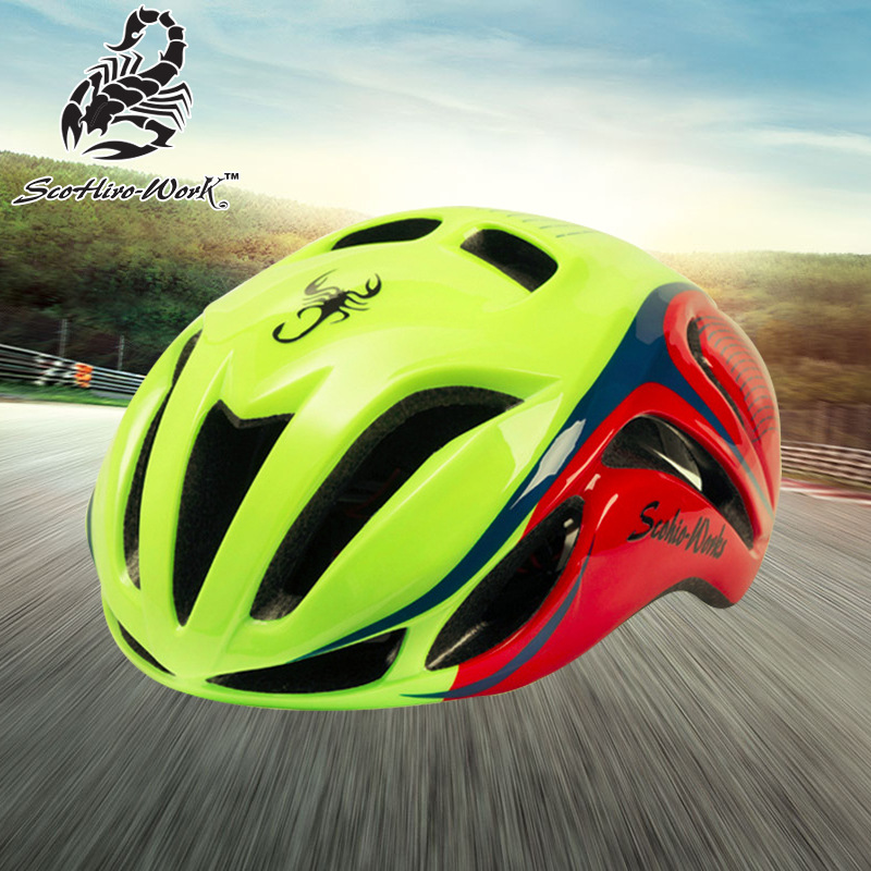 Sky scorpion bike riding helmet mountaineering car sports safety helmet equipped with integrated forming bike safety helmet
