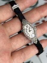 12 25 (Boutique) Watch