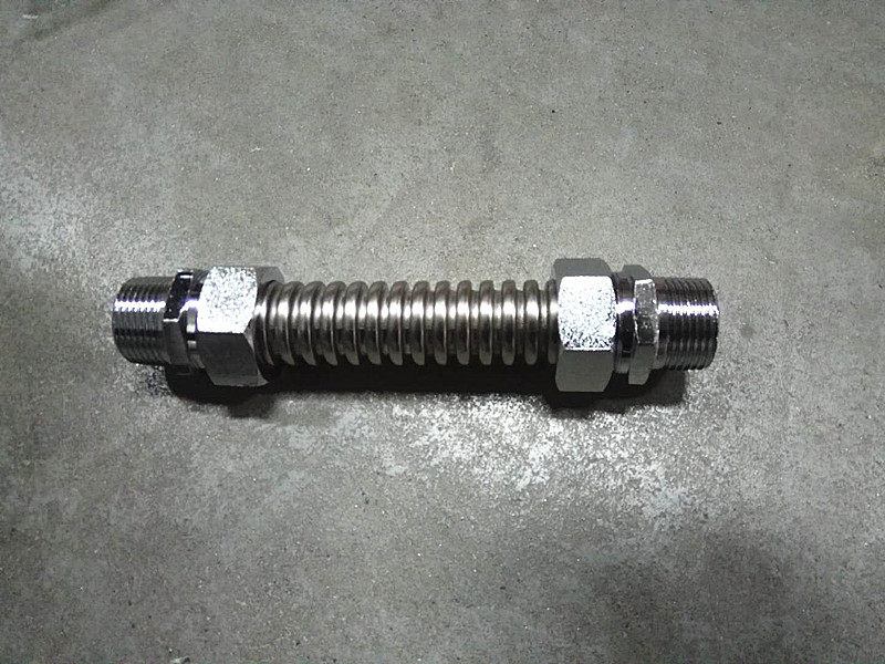 Stainless steel central air conditioning bellows ventilator coil air conditioning metal connecting pipe DN20