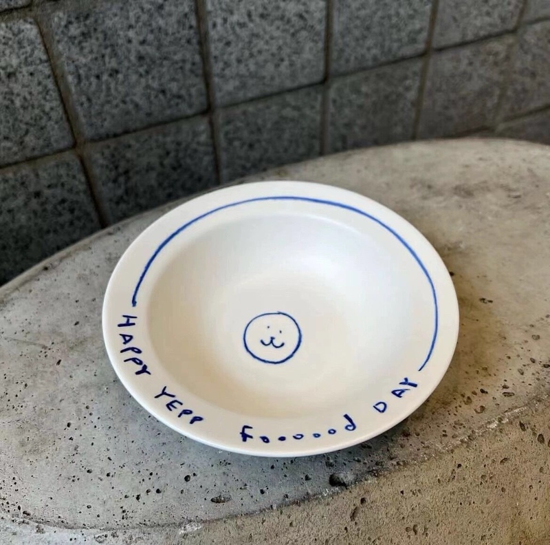 Korean Style ins Blogger's Same Handmade Yepp Smiley Face Milk Yogurt Cereal Bowl Dessert Ice Cream Salad Korean Style ins Blogger's Same Handmade Yepp Smiley Face Milk Yogurt Cereal Bowl Dessert Ice Cream Salad