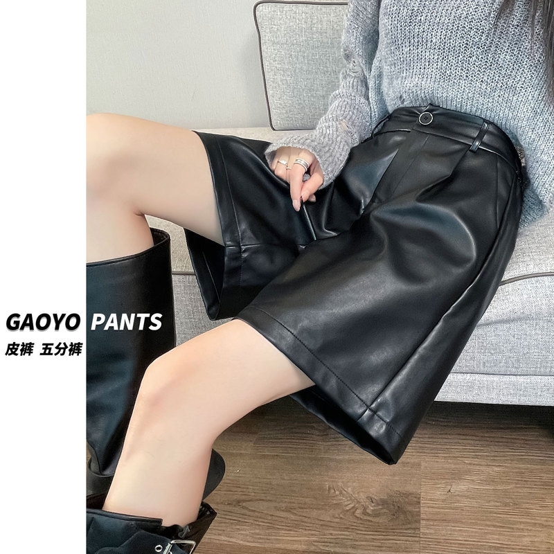 Black Pu Leather Shorts for Women, High-Waisted, Autumn and Winter 2026 New Style, Loose, Slimming, Straight-Leg, Casual Knee-Length Pants, Wide-Leg Leather Pants