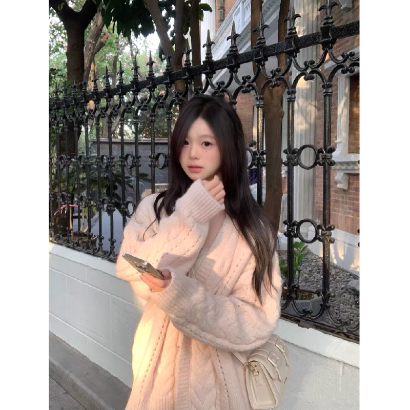 Fairy-Style Gentle and Soft V-Neck Knitted Cardigan for Women, Pink Spring Loose and Lazy Twist Sweater Jacket Top