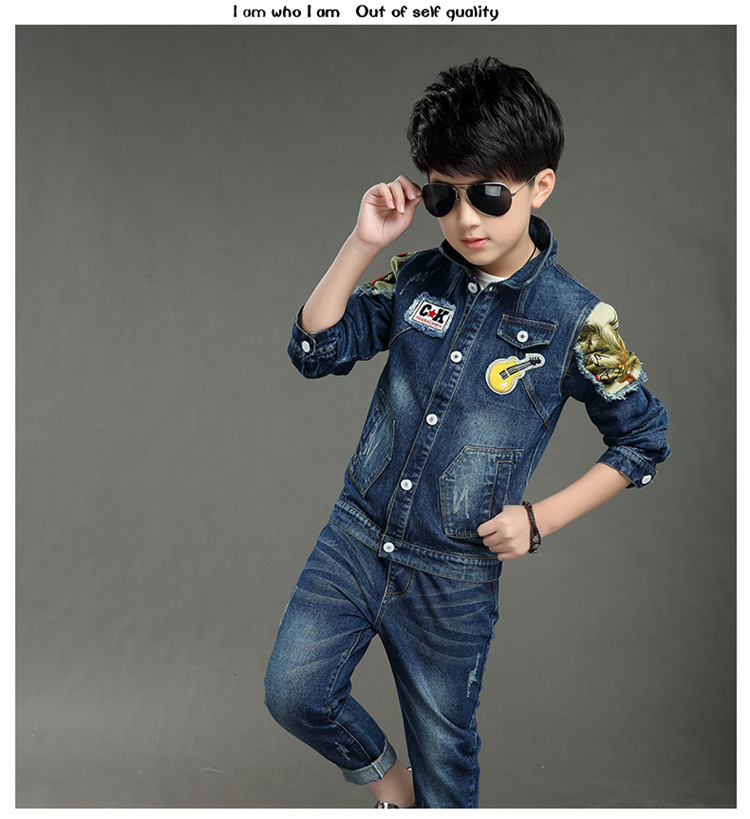 Bộ đồ denim bé trai 2018 xuân hè 15 trẻ em 13 bé trai 12 bộ hai mảnh 11 bé lớn 10 quần áo tuổi đồ trẻ em