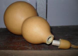 The original colour opening of the plinth 16-26 cm