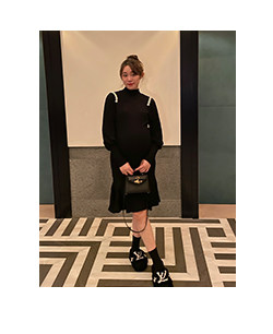 товар из китая leomami高端孕妇装冬季外套抽象黑白点中长款加厚保暖宽松羽绒服