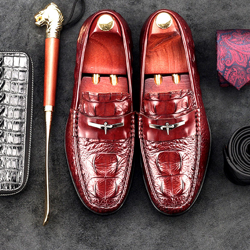 Upscale real leather shoes crocodile tattooed men bean shoes Inron cover foot casual slob trend handmade men's shoes wine red