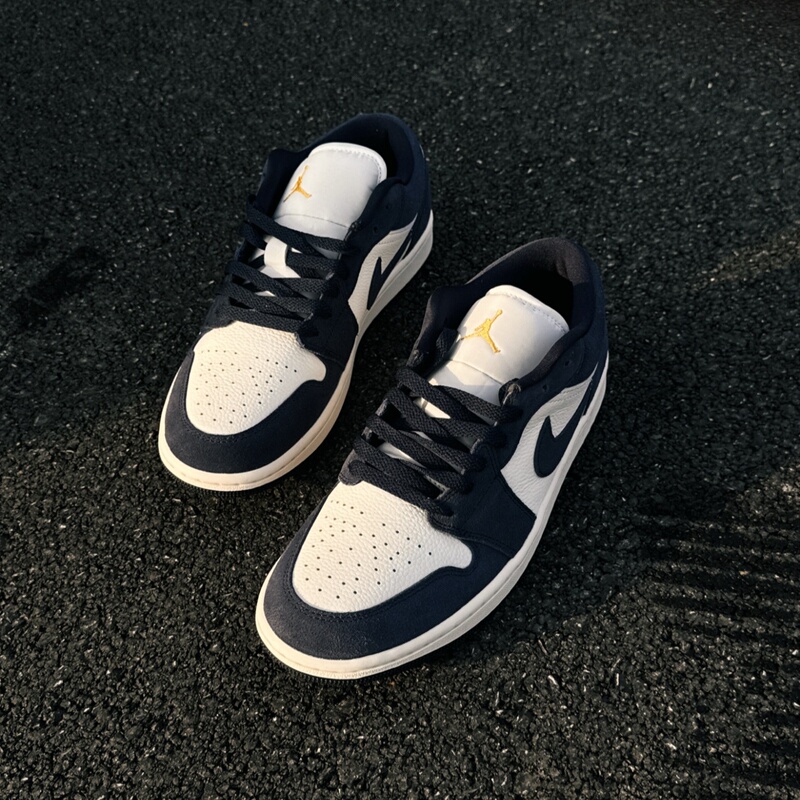 Nike Air Jordan1 Sneakers Sports Casual Shoes Retro Trendy Support Synthetic Leather Navy Blue Nike Air Jordan1 Sneakers Sports Casual Shoes Retro Trendy Support Synthetic Leather Navy Blue