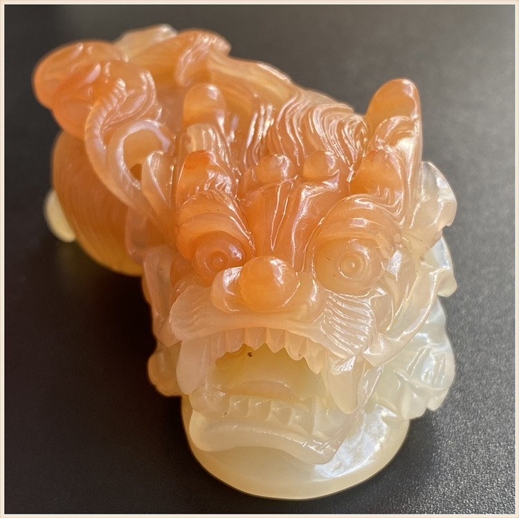 Yellow Dragon Jade Ice Seed Dragon Head Pixiu Hand Handle Piece Good Luck to Lucky Fortune